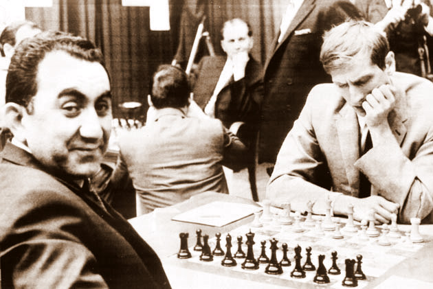 The chess games of Tigran V Petrosian