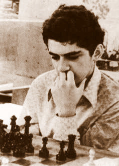 Kasparov cheats Polgar 