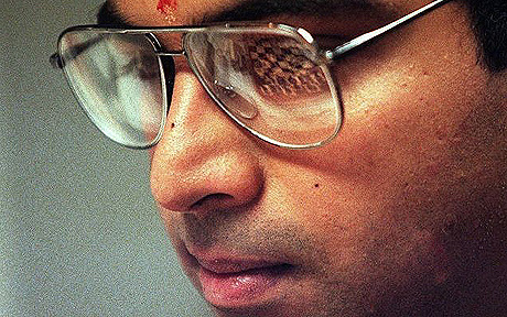 World Chess Championship...NL01-19971211-GRONINGEN: Indian chess master Viswanathan Anand concentrates during his match against Nikolic Predrag of Bosnia-Herzegovina in the second round of the Fide World Chess Championships in Groningen, 11 December. Anand won the match.   EPA PHOTO / ANP / KAREL ZWANEVELD / STR/ rta-gh
