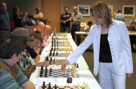 Chess Daily News by Susan Polgar - Reaching the 2700 milestone